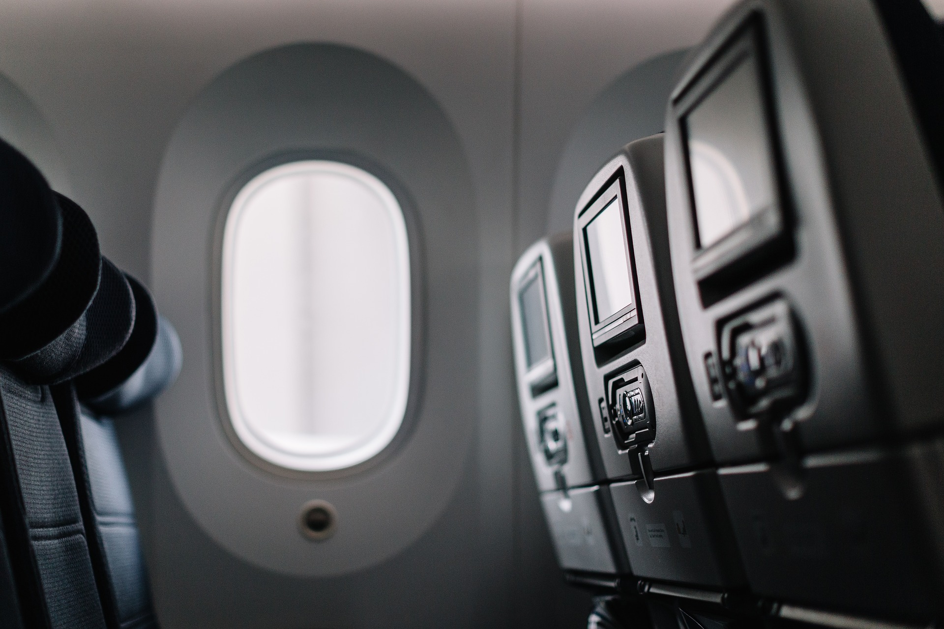 plane-seat